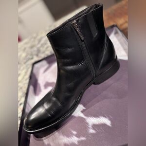 Donald J. Pliner Black Leather Boots